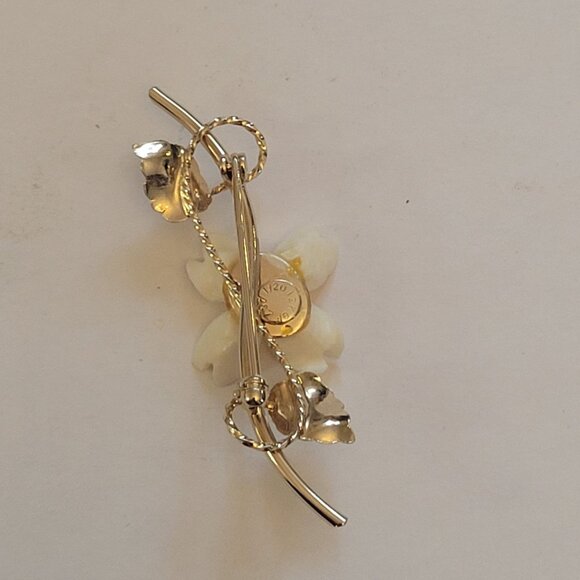 Vintage Kenzo Gold & Ivory Floral Brooch With Leaf Accents 2" Long 12K Gold Fill - Picture 3 of 5